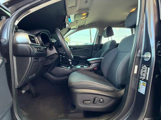 2019 Kia Sorento 3.3L LX