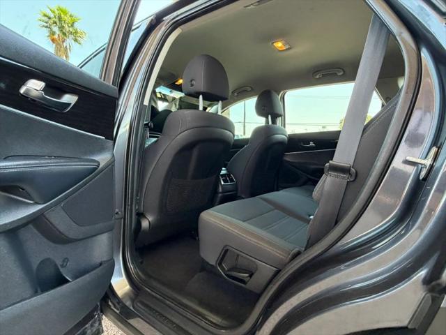 2019 Kia Sorento 3.3L LX