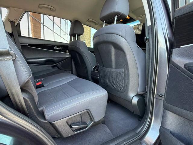 2019 Kia Sorento 3.3L LX