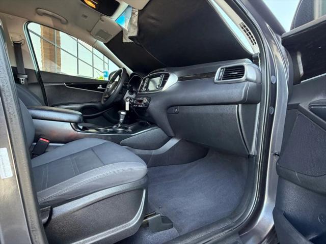 2019 Kia Sorento 3.3L LX