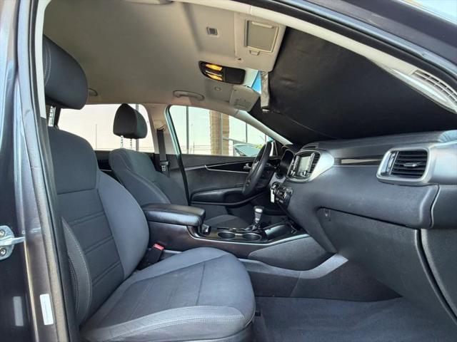 2019 Kia Sorento 3.3L LX