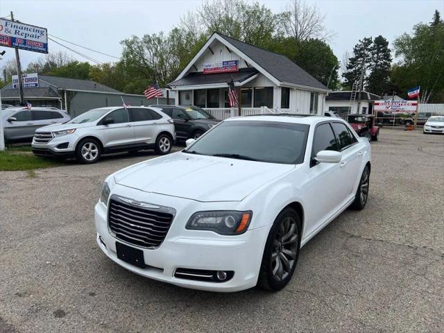2014 Chrysler 300 S for sale in Michigan Center, MI
