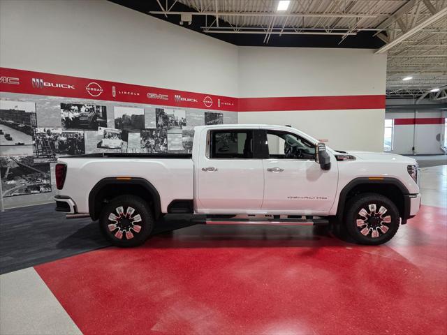 2026 GMC Sierra 2500HD Crew Cab, Standard Bed, Denali, 4WD