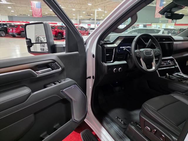 2026 GMC Sierra 2500HD Crew Cab, Standard Bed, Denali, 4WD