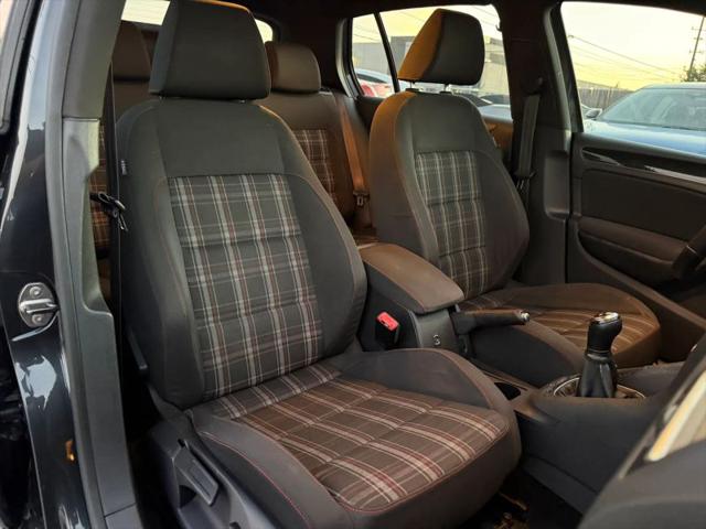 2011 Volkswagen GTI 4-Door