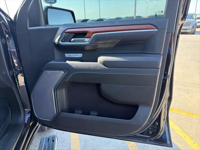 2023 GMC Sierra 1500 4WD Crew Cab Short Box Denali