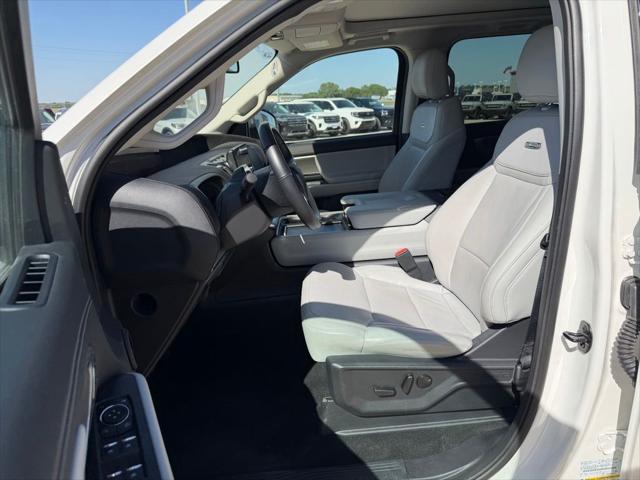 2025 Ford Expedition Platinum MAX