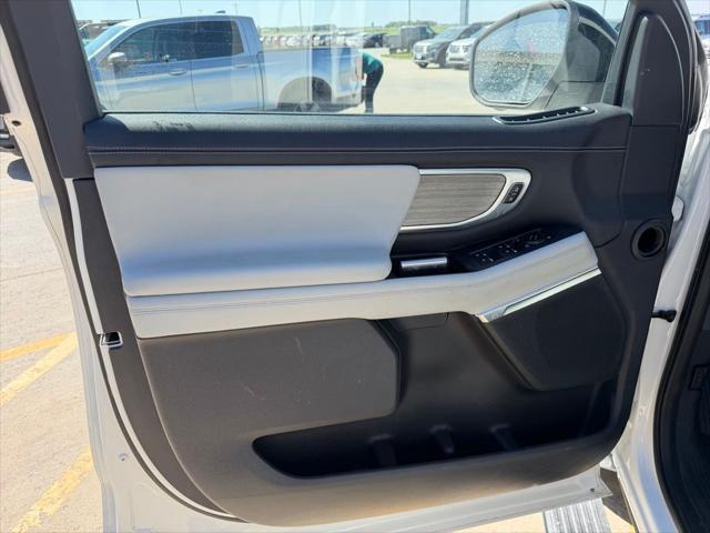 2025 Ford Expedition Platinum MAX