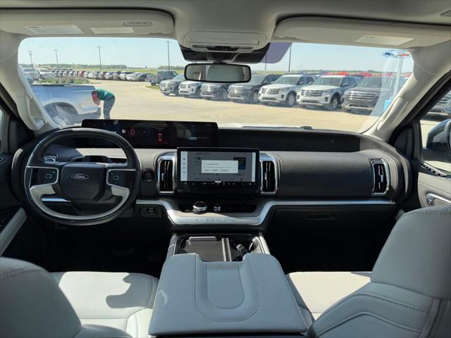 2025 Ford Expedition Platinum MAX