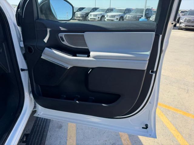 2025 Ford Expedition Platinum MAX