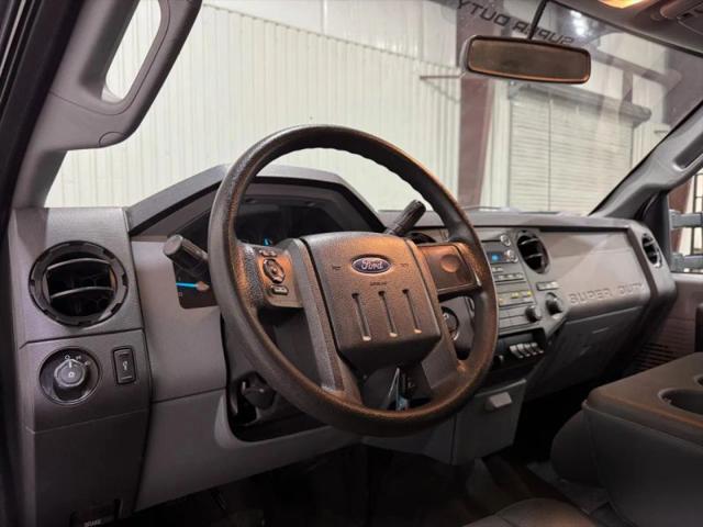2016 Ford F-450 Base