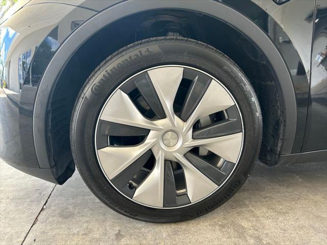 2024 Tesla Model Y Long Range Dual Motor All-Wheel Drive
