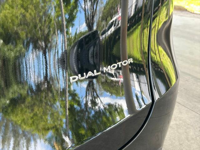 2024 Tesla Model Y Long Range Dual Motor All-Wheel Drive