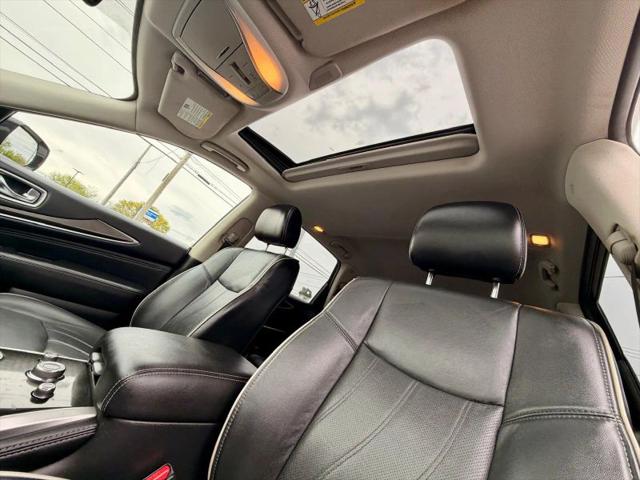 2019 INFINITI QX60 LUXE