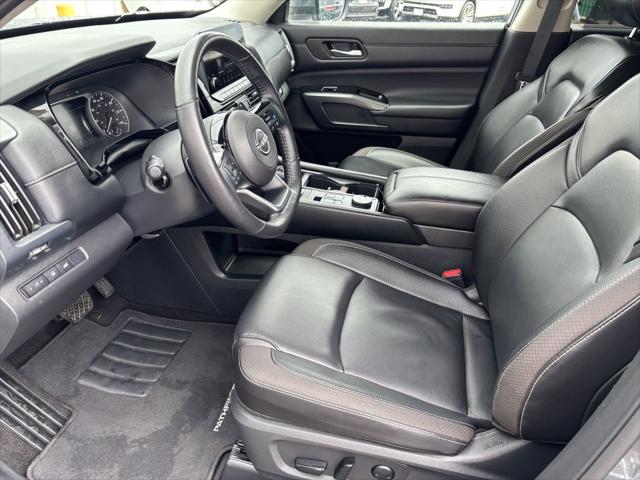 Used 2025 Nissan Pathfinder SL 4WD For Sale in Bellingham, WA