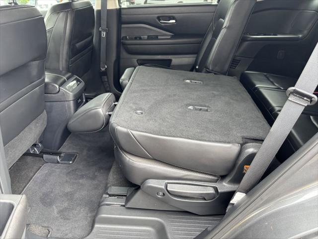Used 2025 Nissan Pathfinder SL 4WD For Sale in Bellingham, WA