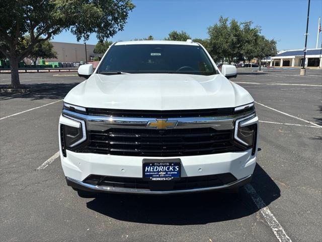 2026 Chevrolet Suburban LS, 4WD