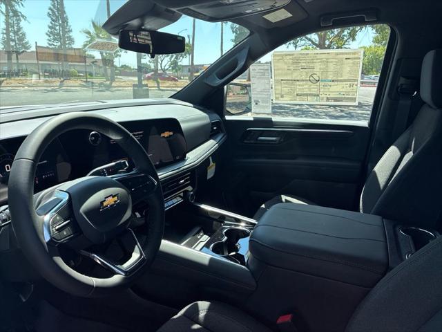 2026 Chevrolet Suburban LS, 4WD
