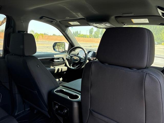2026 Chevrolet Suburban LS, 4WD