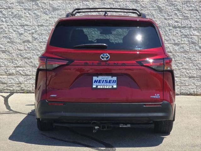 2022 Toyota Sienna LE