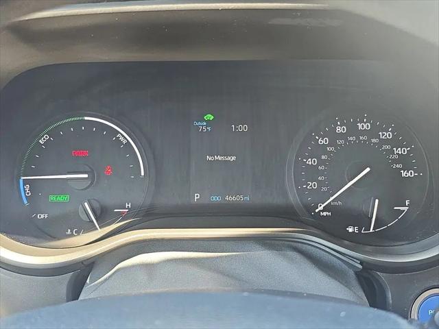 2022 Toyota Sienna LE