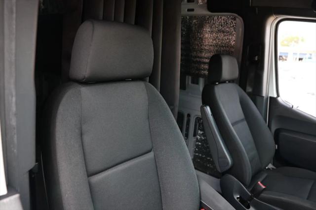 2021 Mercedes-Benz Sprinter 2500 High Roof I4