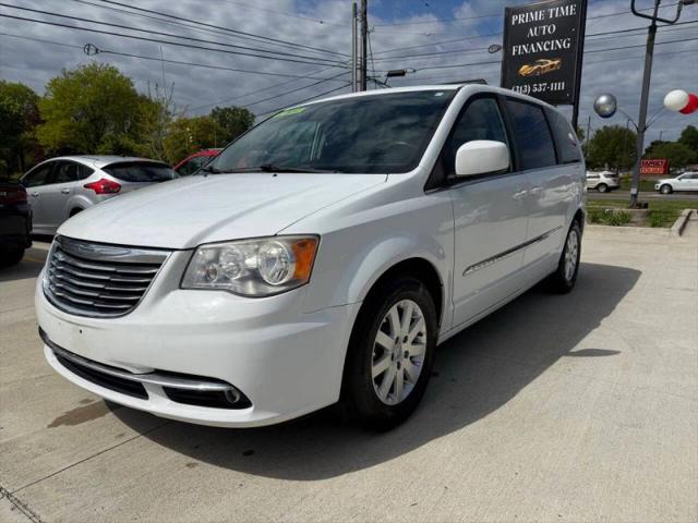 2014 Chrysler Town & Country Touring