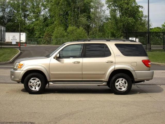 2004 Toyota Sequoia SR5 V8
