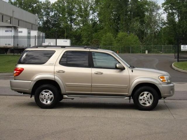 2004 Toyota Sequoia SR5 V8