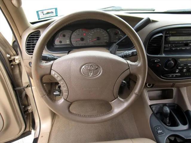 2004 Toyota Sequoia SR5 V8