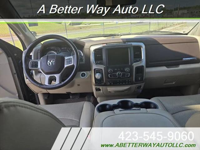 2017 Ram 1500 Laramie Crew Cab 4x4 5'7" Box