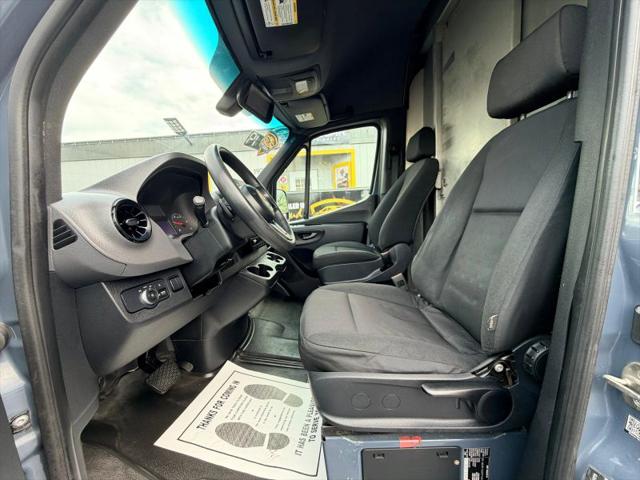 2019 Mercedes-Benz Sprinter 2500 High Roof V6