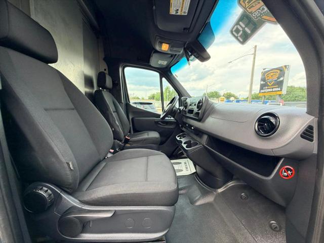 2019 Mercedes-Benz Sprinter 2500 High Roof V6
