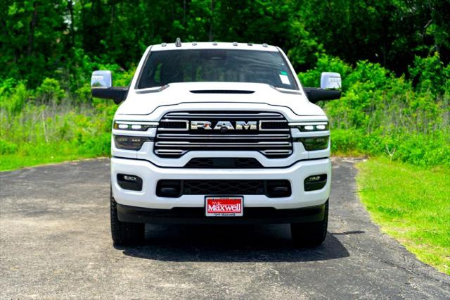 2026 Ram 3500 Laramie Crew Cab 4x4 8' Box