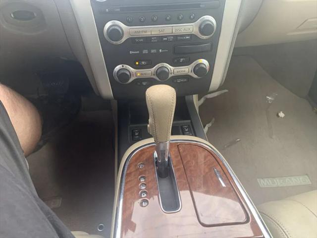 2010 Nissan Murano LE