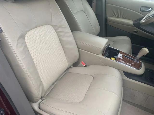 2010 Nissan Murano LE