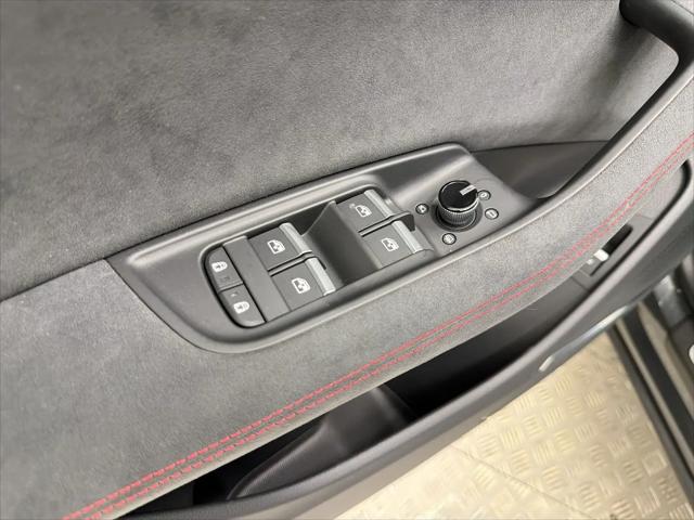2026 Audi RS Q8 performance quattro tiptronic