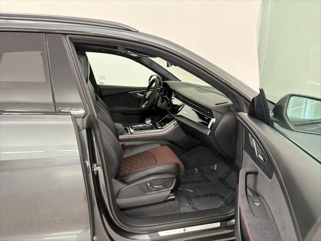 2026 Audi RS Q8 performance quattro tiptronic