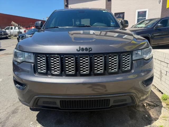 2017 Jeep Grand Cherokee Altitude 4x2