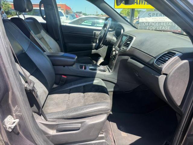 2017 Jeep Grand Cherokee Altitude 4x2