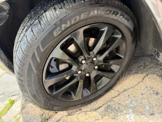 2017 Jeep Grand Cherokee Altitude 4x2