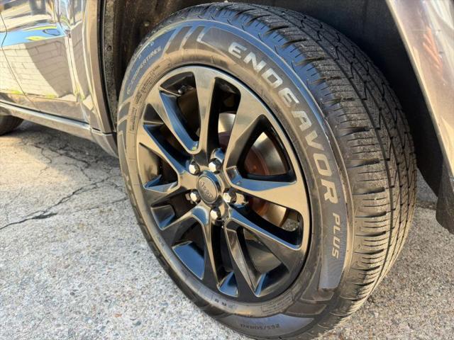 2017 Jeep Grand Cherokee Altitude 4x2