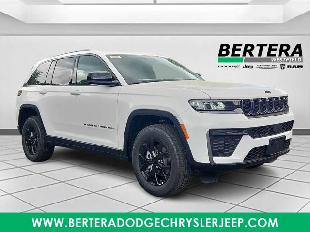 2026 Jeep Grand Cherokee Altitude 4x4 for sale in Westfield, MA