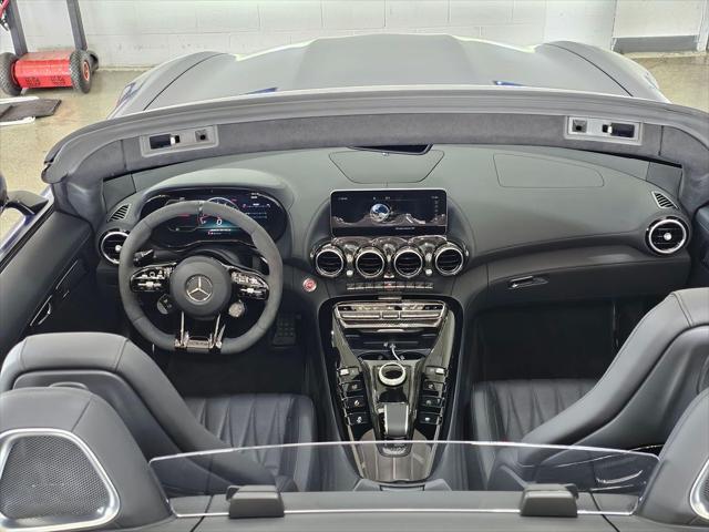 2020 Mercedes-Benz AMG GT Roadster