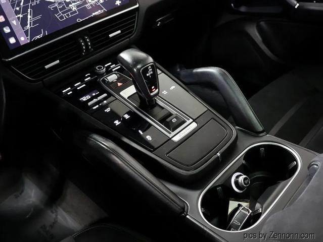 2022 Porsche Cayenne GTS