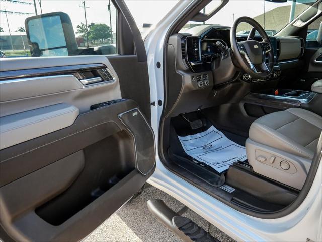 2024 Chevrolet Silverado 2500HD 4WD Crew Cab Standard Bed LTZ