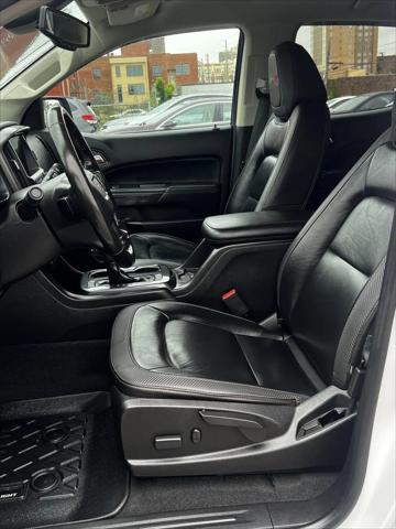 2021 GMC Canyon 4WD Crew Cab Short Box AT4 - Leather