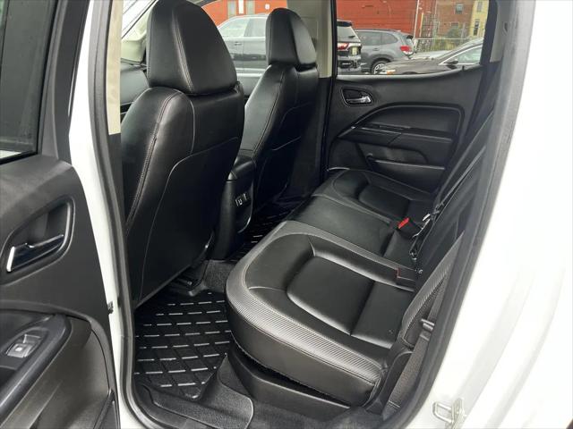 2021 GMC Canyon 4WD Crew Cab Short Box AT4 - Leather