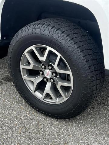 2021 GMC Canyon 4WD Crew Cab Short Box AT4 - Leather