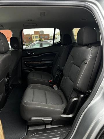 2023 GMC Acadia FWD SLE